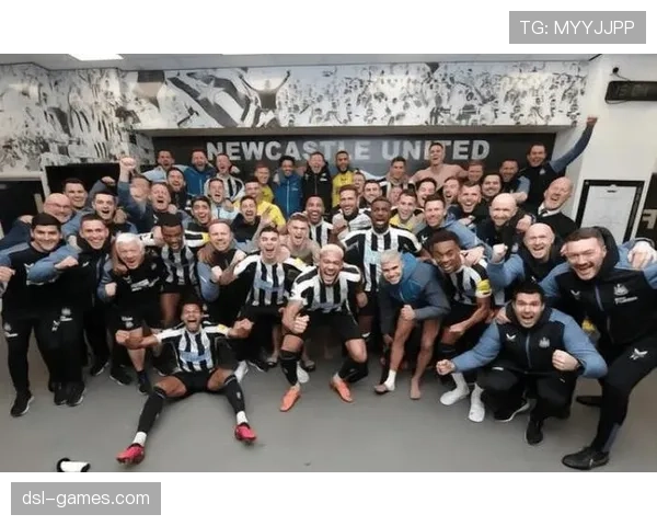 西格纳尔·伊杜纳公园迎来球迷盛宴，德甲新赛季表现备受期待